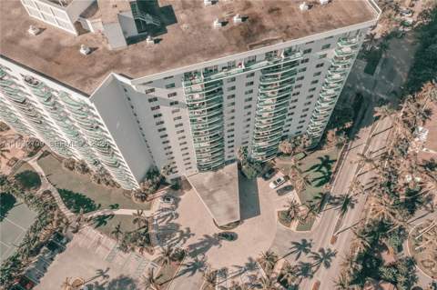 19380 Collins Ave 1003, Sunny Isles Beach FL - photo 20 of 51