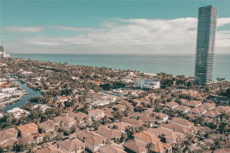 3 bedroom Condominium at 19380 Collins Ave 1003, Oceanview Building B Cond, Sunny Isles Beach — photo 3