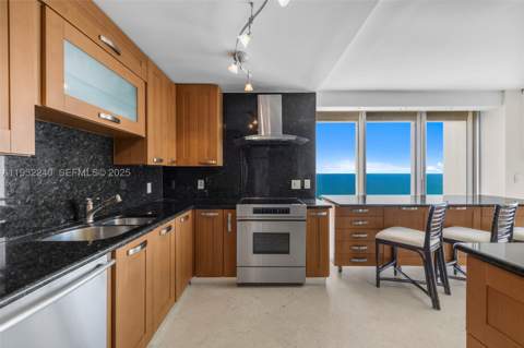 881 Ocean Dr 20A, Key Biscayne FL - photo 11 of 32