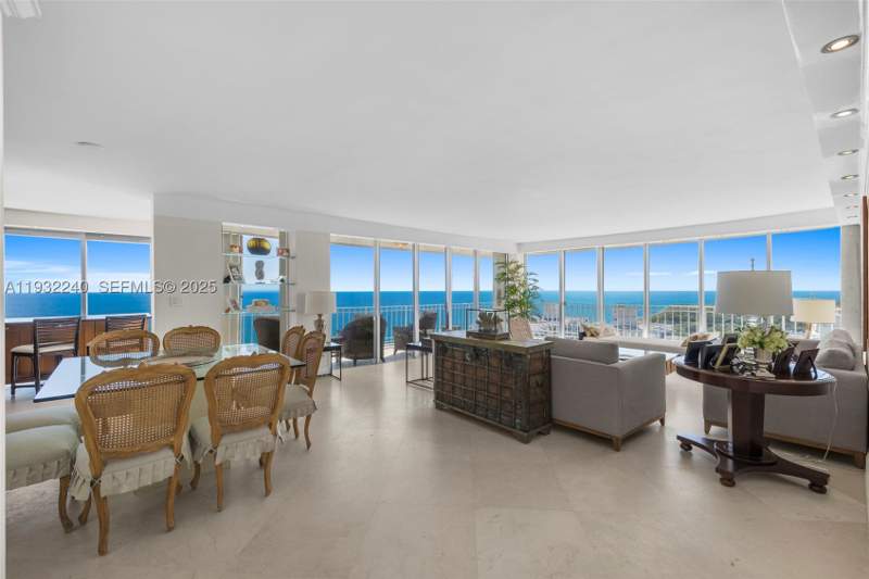 3 bedroom Condominium at 881 Ocean Dr 20A, Casa Del Mar Condo, Key Biscayne — photo 5