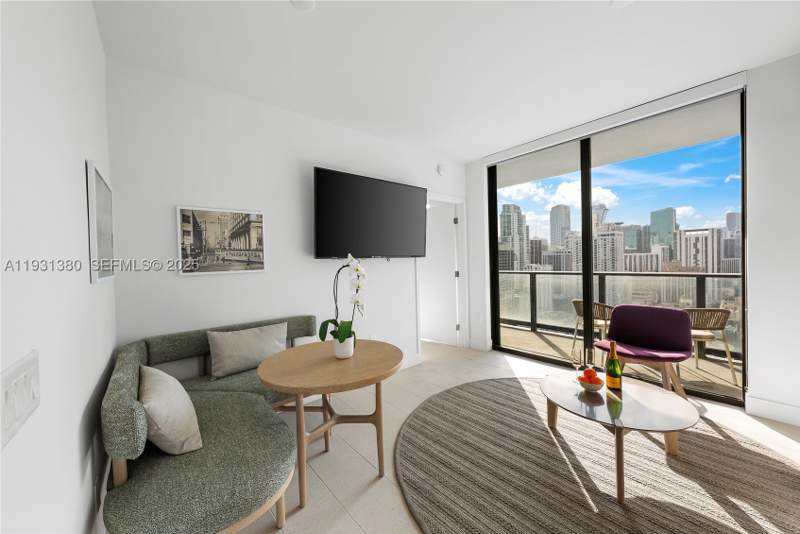 1 bedroom Condominium at 159 NE 6th St 2608, Natiivo | Gale Miami, Miami — photo 5