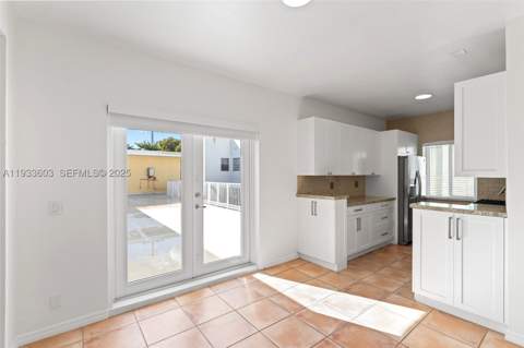 1925 Calais Drive 6, Miami Beach FL - photo 13 of 35