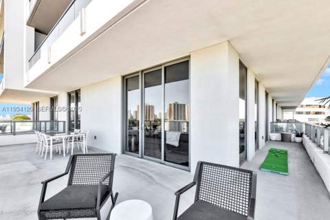 2960 NE 207 St 810, Aventura FL - photo 20 of 46