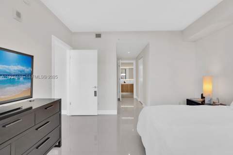2960 NE 207 St 810, Aventura FL - photo 9 of 46