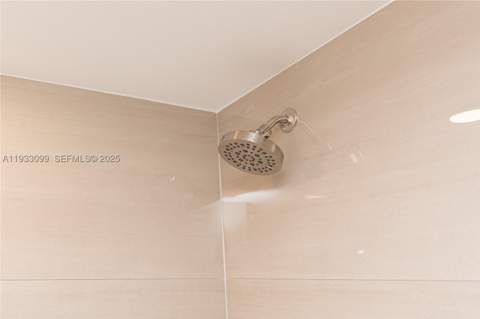 3625 N Country Club Dr 309, Aventura FL - photo 12 of 56