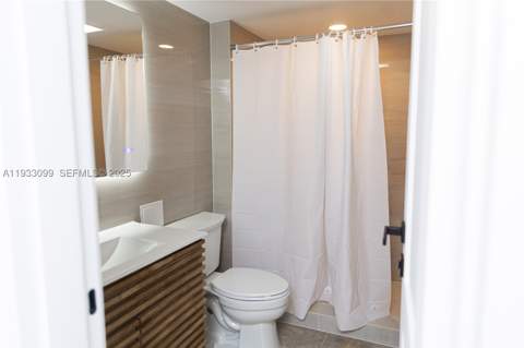 3625 N Country Club Dr 309, Aventura FL - photo 18 of 56