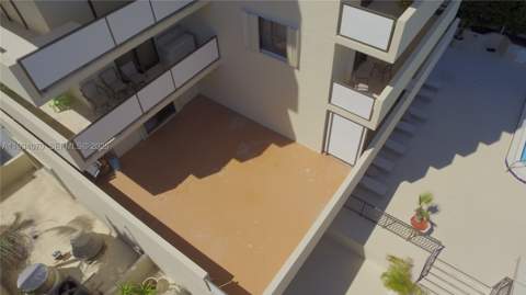 1623 Collins Ave 218, Miami Beach FL - photo 23 of 30