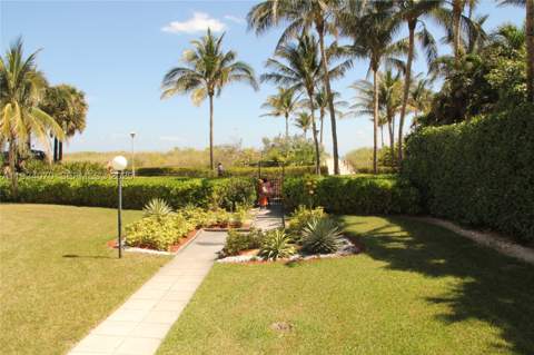 1623 Collins Ave 218, Miami Beach FL - photo 24 of 30