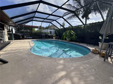 9300 SW 192nd Dr, Cutler Bay FL - photo 17 of 26