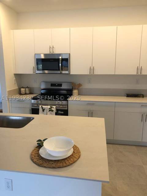 19507 SW 339 Ter, Homestead FL - photo 17 of 83