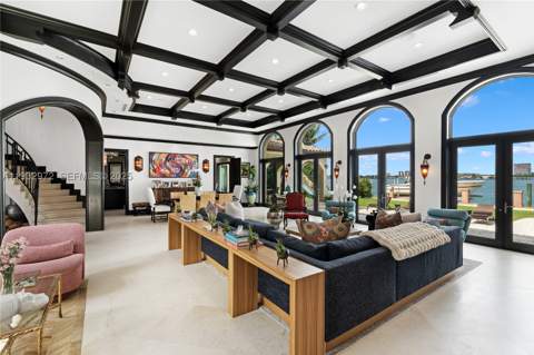 10330 W Broadview Dr, Bay Harbor Islands FL - photo 10 of 35