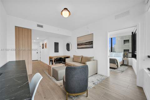 225 N Miami Avenue 901, Miami FL - photo 14 of 53
