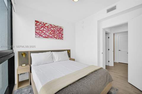225 N Miami Avenue 901, Miami FL - photo 20 of 53