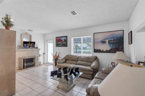 5931 SW 14th St, West Miami FL - photo 6 of 37