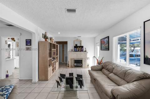 5931 SW 14th St, West Miami FL - photo 7 of 37