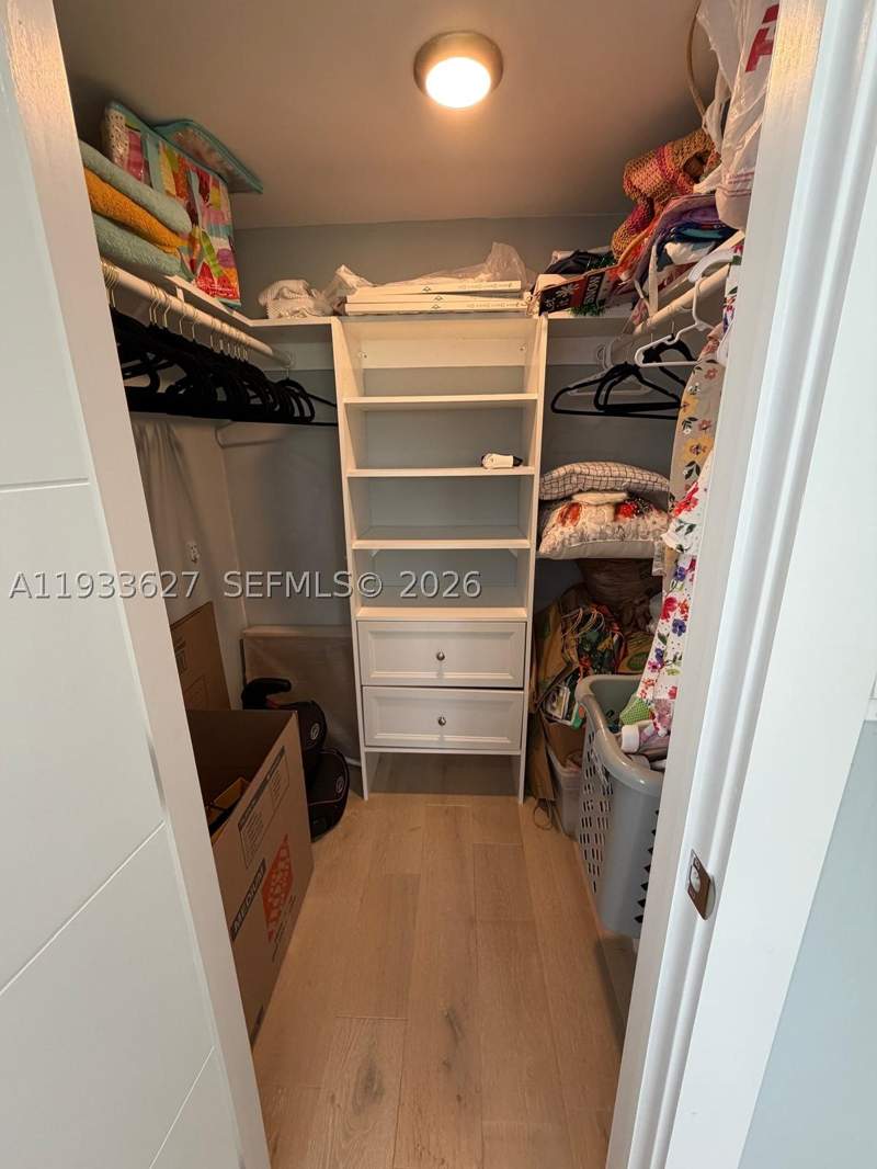 1 bedroom Condominium at 1235 Pennsylvania Ave 4E, Penn Towers Condo, Miami Beach — photo 4