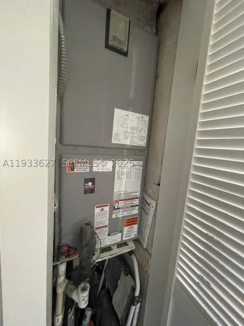 1235 Pennsylvania Ave 4E, Miami Beach FL - photo 8 of 18
