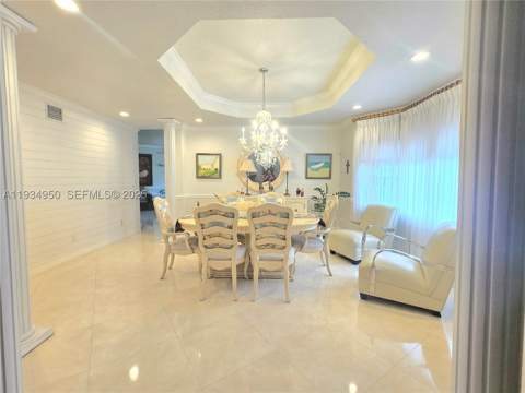 16422 NW 83rd Pl, Miami Lakes FL - photo 17 of 61