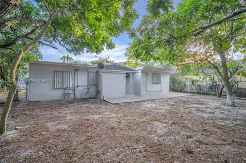 265 NW 135th, North Miami FL - photo 6 of 27