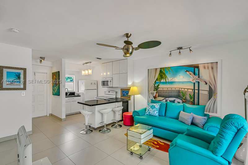 2 bedroom Townhouse at 798 Crandon Blvd 16-C, Le Phare Key Biscayne Con, Key Biscayne — photo 1