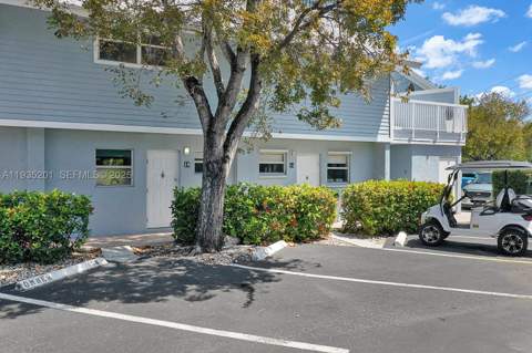 798 Crandon Blvd 16-C, Key Biscayne FL - photo 22 of 25