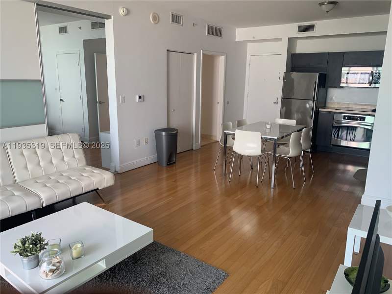 1 bedroom Condominium at 90 SW 3rd St 1211, Ivy Condo, Miami — photo 3