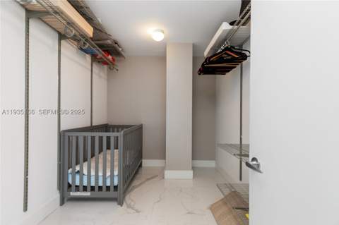 17301 Biscayne Blvd 908, North Miami Beach FL - photo 24 of 54