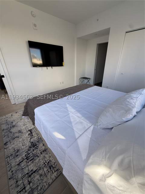 225 N Miami ave 501, Miami FL - photo 7 of 12