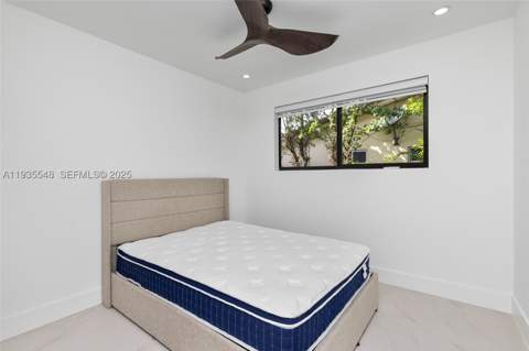 18735 NE 18th Ave, Miami FL - photo 11 of 23