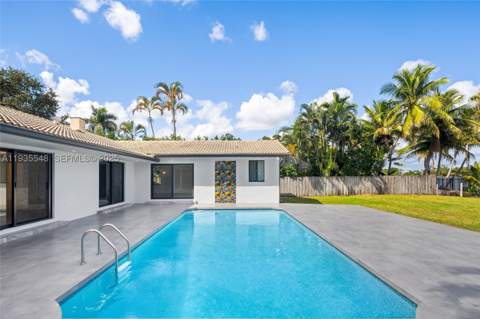 18735 NE 18th Ave, Miami FL - photo 18 of 23