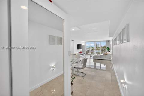 9250 W Bay Harbor Dr 5D, Bay Harbor Islands FL - photo 18 of 71