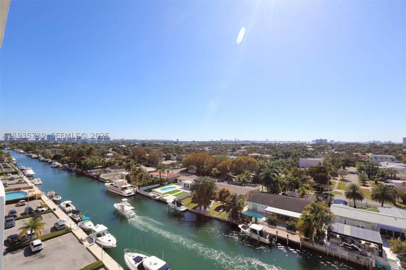 1 bedroom Condominium at 2000 NE 135th St 908, Keystone Towers Condo, North Miami — photo 2