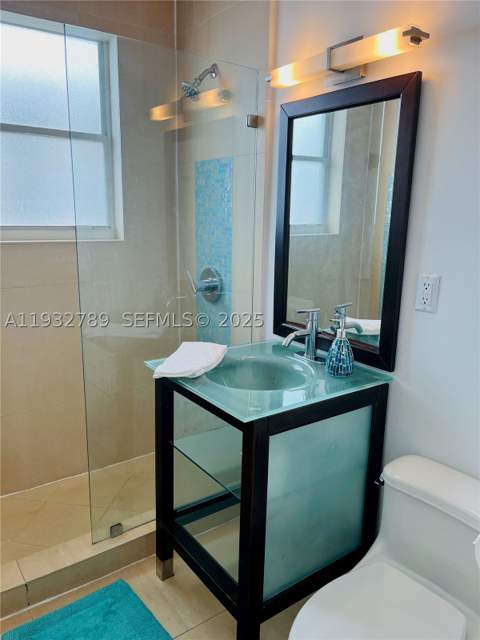 1340 Drexel Ave 406, Miami Beach FL - photo 18 of 28