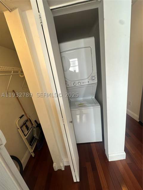1340 Drexel Ave 406, Miami Beach FL - photo 22 of 28