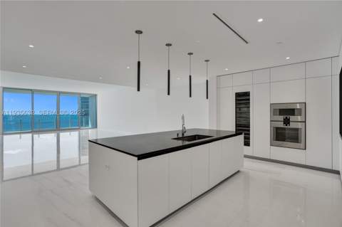 300 Biscayne Blvd Way 3704C, Miami FL - photo 19 of 54