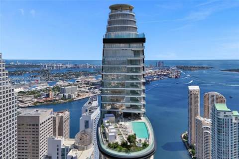 300 Biscayne Blvd Way 3704C, Miami FL - photo 8 of 54
