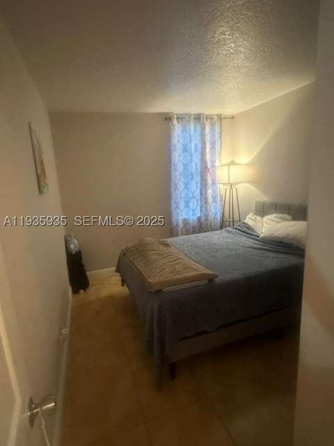 1875 W 56th St 301, Hialeah FL - photo 13 of 17