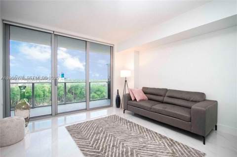 16385 Biscayne Blvd 719, North Miami Beach FL - photo 6 of 45