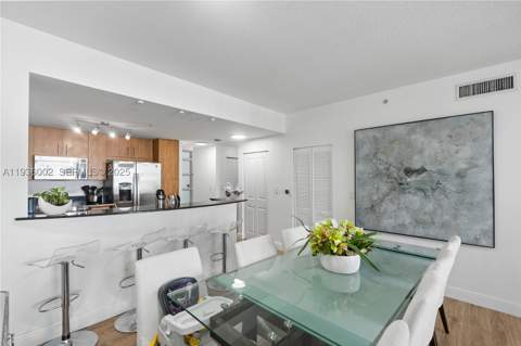 7918 Harbor Island Dr 212, North Bay Village FL - photo 22 of 52