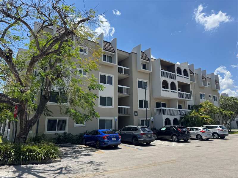1 bedroom Condominium at 7703 Camino Real A-307, Village Of Kings Creek Co, Miami — photo 1