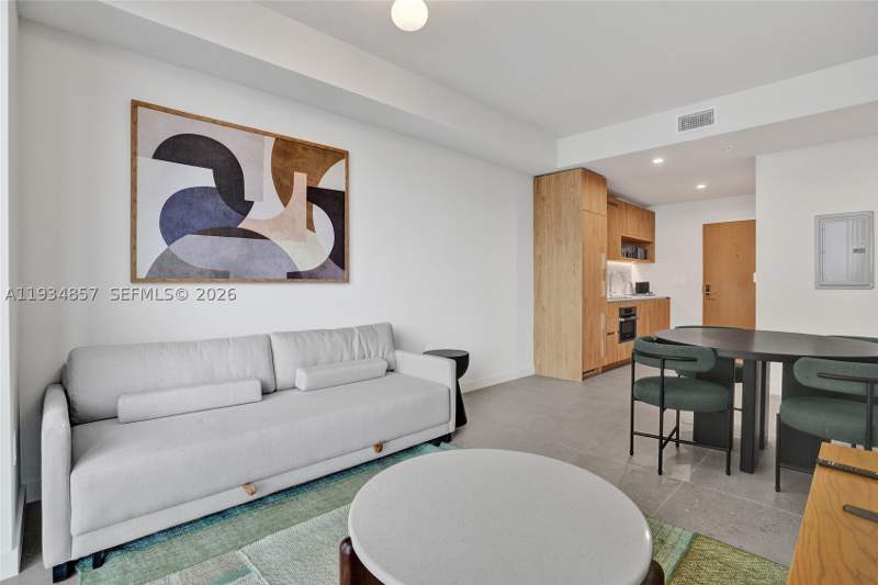 1 bedroom Condominium at 11 NE 6th 2013, Crosby Miami World Center, Miami — photo 3