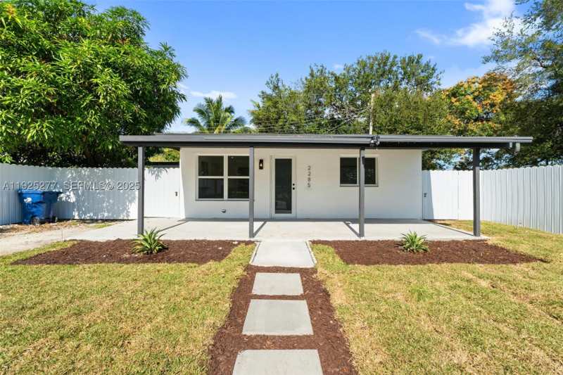 3 bedroom SingleFamilyResidence at 2285 NW 89th St, Bowman Park, Miami — photo 1