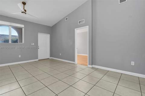1543 SE 25th St 204, Homestead FL - photo 16 of 50