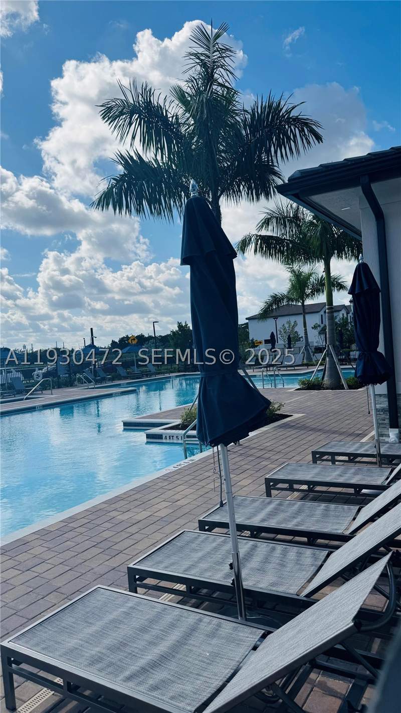 3 bedroom Townhouse at 12970 SW 232nd Ter, Kendall Assemblage Sotuh, Homestead — photo 3