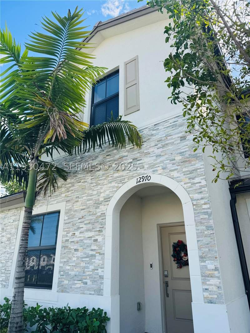 3 bedroom Townhouse at 12970 SW 232nd Ter, Kendall Assemblage Sotuh, Homestead — photo 4