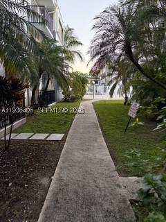 2460 SW 18th Ave 1211, Miami FL - photo 11 of 15