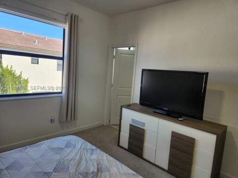 12917 SW 232nd Ln, Homestead FL - photo 15 of 39