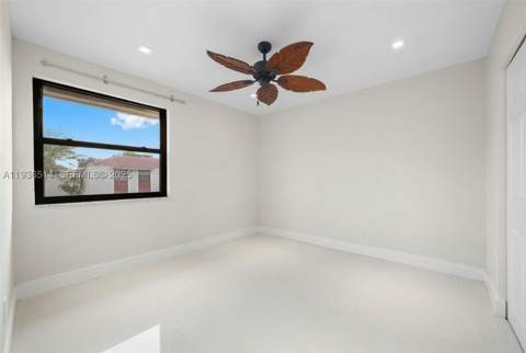20310 NE 3rd Ct 2, Miami FL - photo 17 of 23