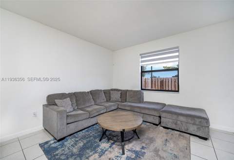 23061 SW 128th Pl, Miami FL - photo 8 of 28