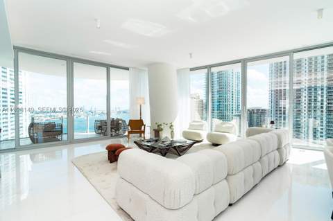 300 Biscayne Blvd Way 1901, Miami FL - photo 11 of 57